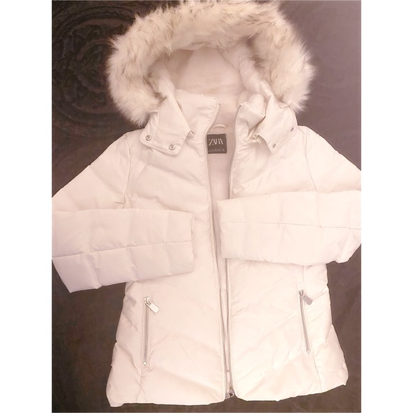 ***SOLD*** Water & Wind Protection Puffer Jacket - Picture 2 of 4